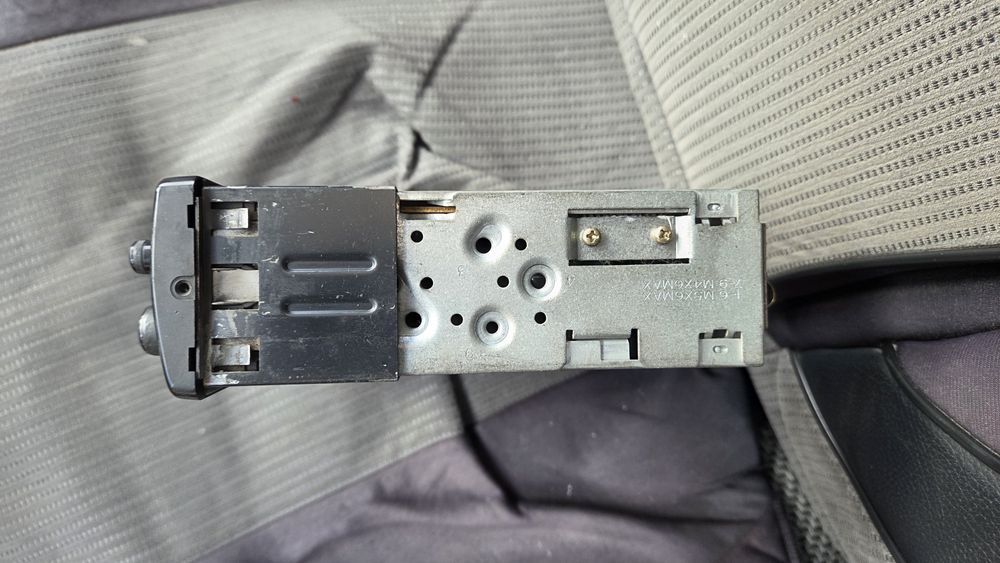 Родиокасетофон JVC