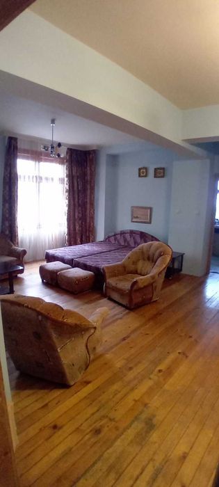 Дава се под наем Тристаен апартамент в София, Център - 115 кв.м за 650 € - Снимка #2