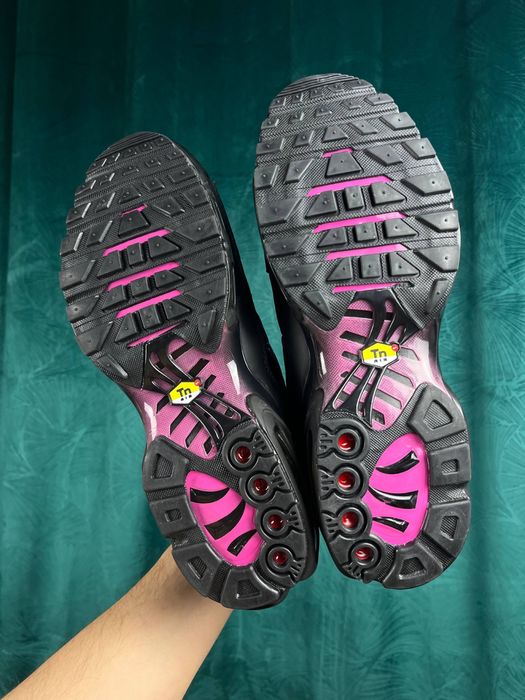 Nike Tn roz-negru marimea 46