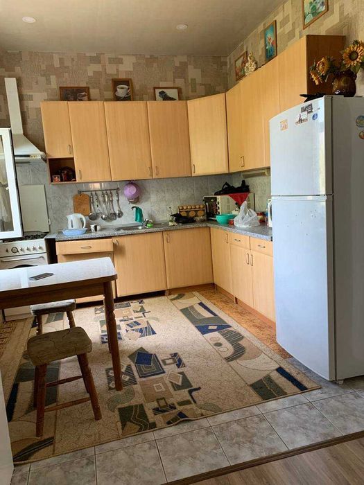 Продается в Мирзо-Улугбекский р-не (ул.Олтинтепа) дом на 11 сотках