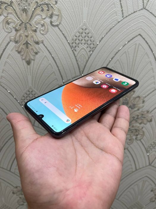 Samsung A32 Yaxshi holatda 4/64 GB