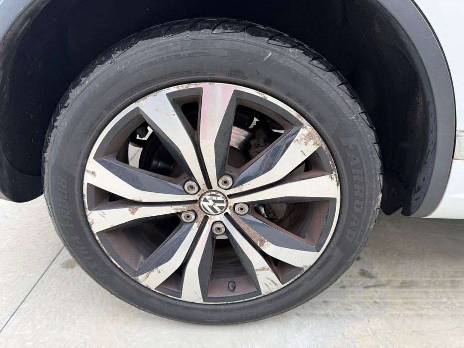 Jante Originale Volkswagen Touareg tarragona 275/45 R20 anvelope M+S