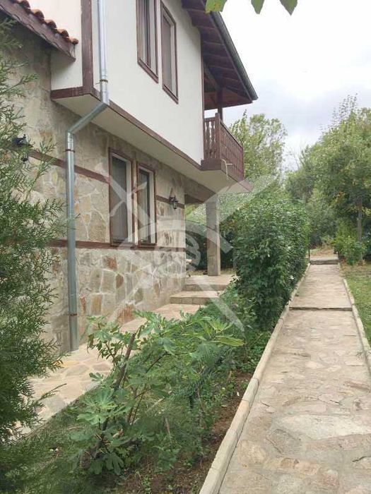 Двуетажна къща в село Писменово 56406