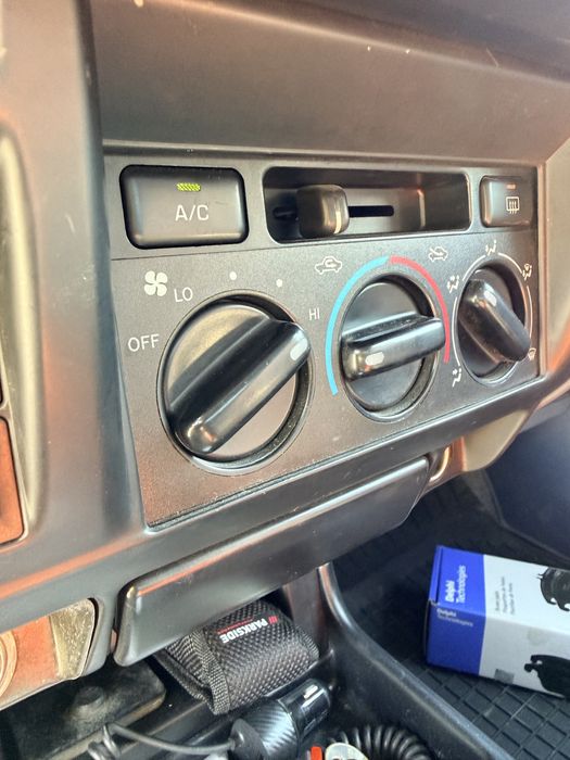 Toyota Land Cruiser J90 Autoutilitara