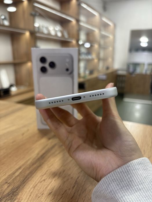 IPhone 17 Pro Max 256gb/100%