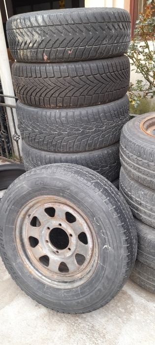 Vând cauciucuri second-hand