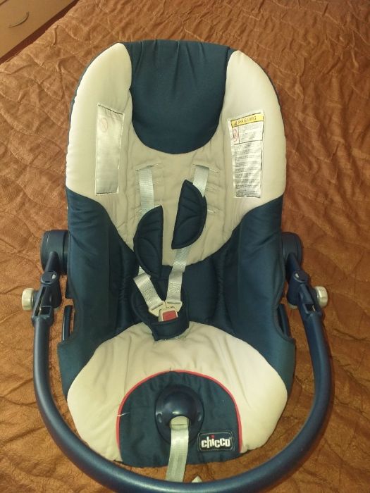 Бебешко кошче за кола марка Chico 0-13