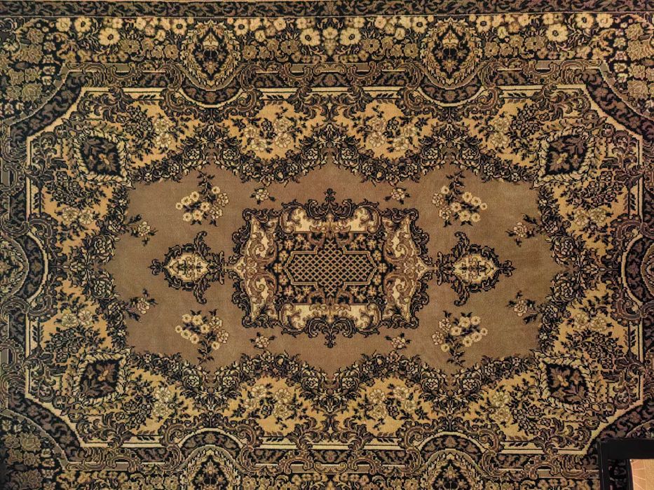 Продам Ковёр 2*3