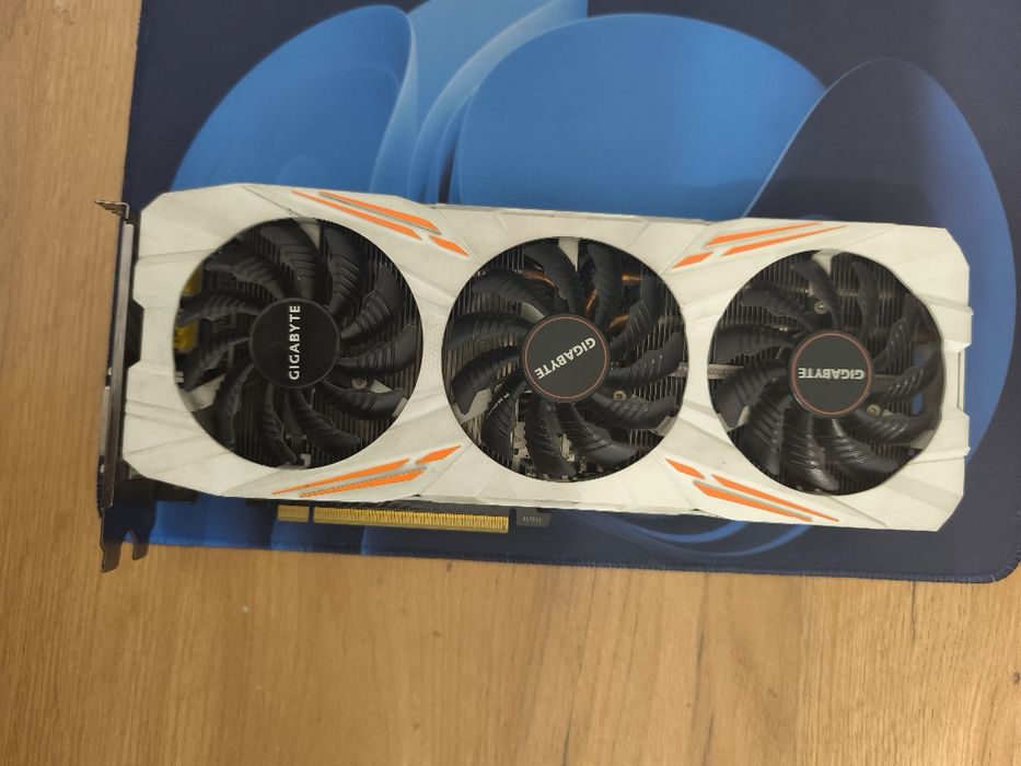 1080ti 11гб  видео карта