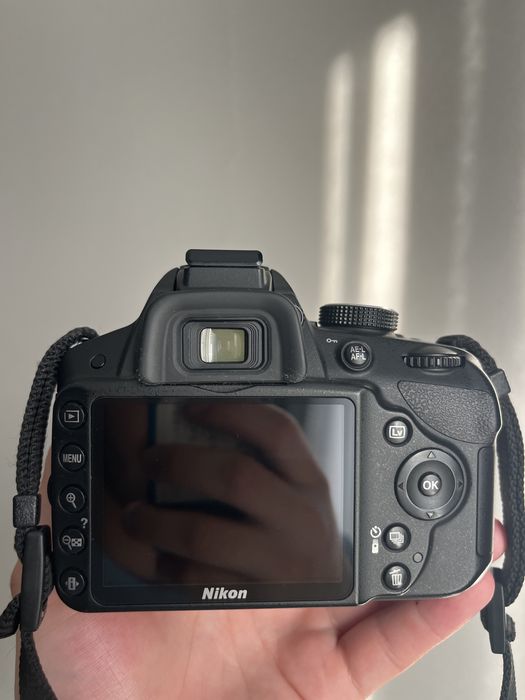 Nikon d3200 отличное состояние
