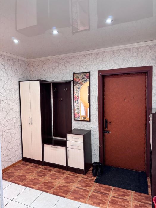 Продам 2 комнотную квартиру центр