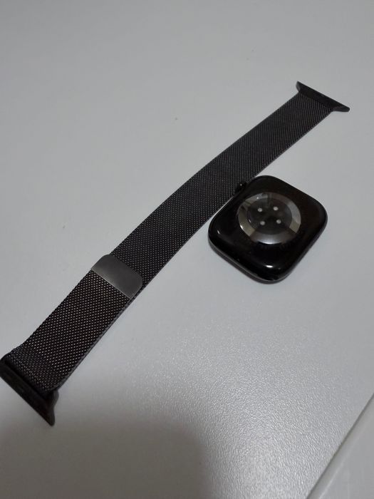 Apple Watch Series 10, 46mm.  каишка „ Milanese Loop“