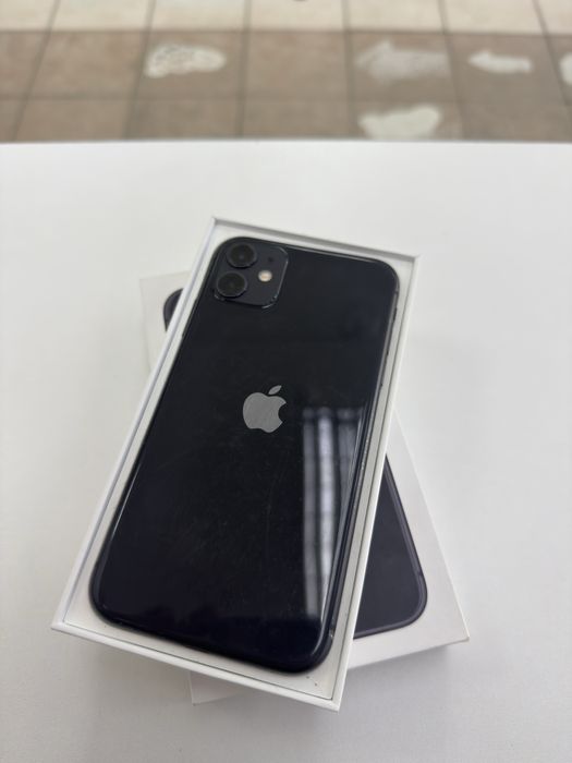 IPhone 11 (с гарантией)