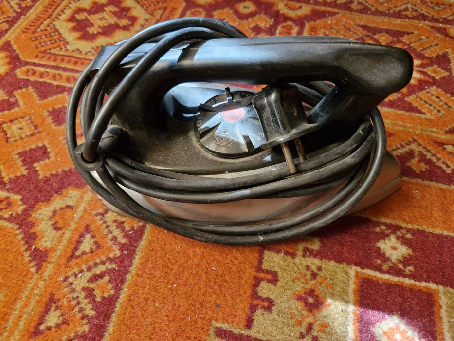 Утюг   советский