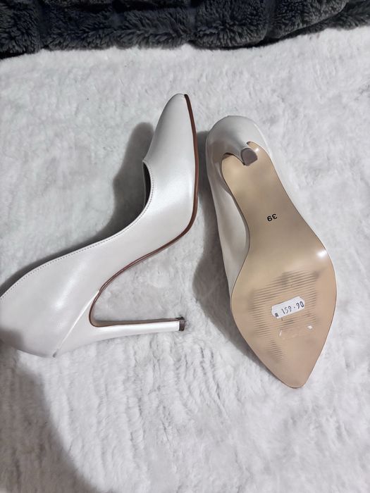 La Bonte токове е бели