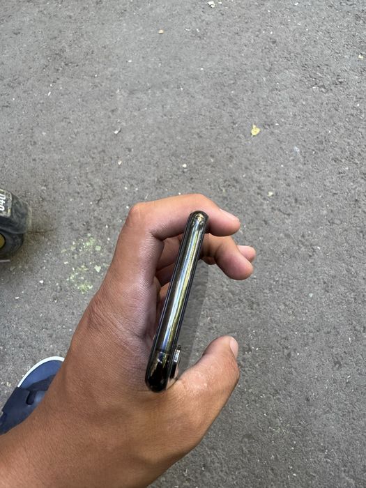 IPhone xs 64gb.