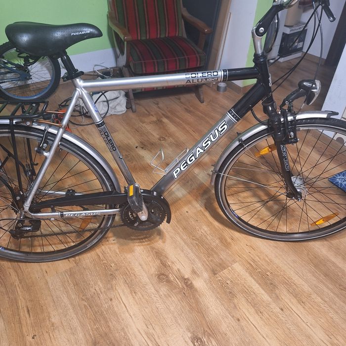 Bicicleta Pegasus made in Germany pe 28 aluminiu full Shimano