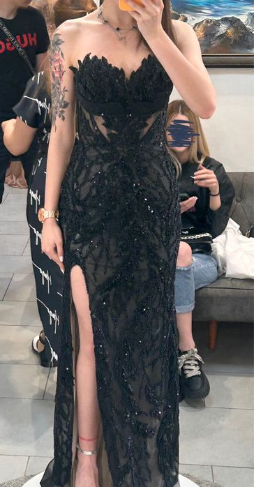 Продавам балната си рокля