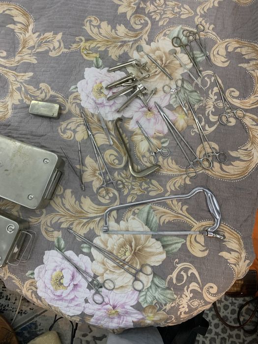 Медицинские инструменты разные