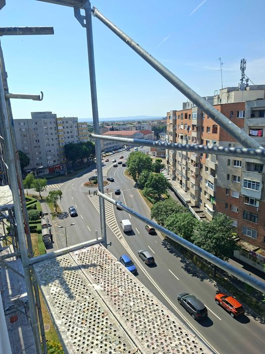 Închiriez ap 2 camere decomandate Soarelui
