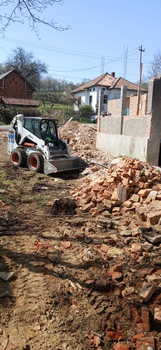 Excavatii Constructii demolari cu Utilaje miniexcavator deszapezire