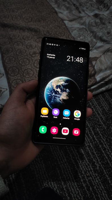 Galaxy note 9  ideal