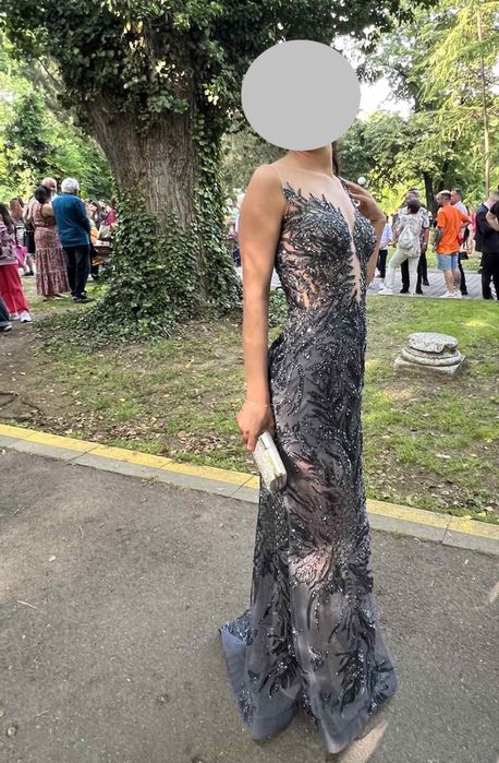 Елегантна Бална Рокля