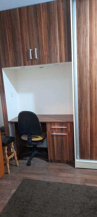 Închiriez apartament 2 camere