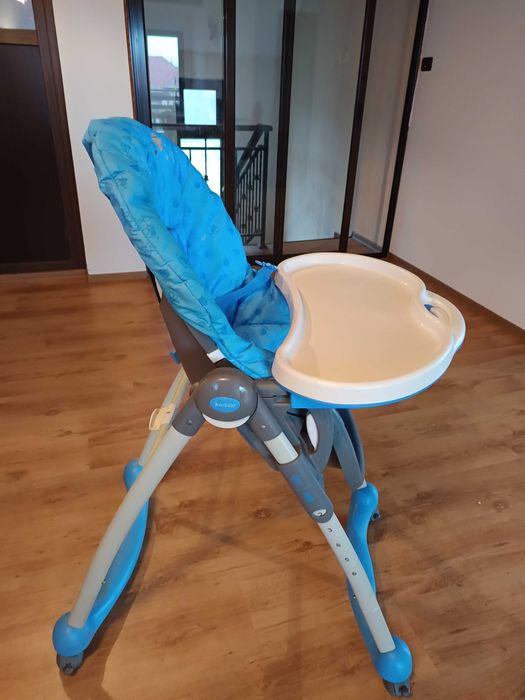 Scaun de masa bebelusi si copii