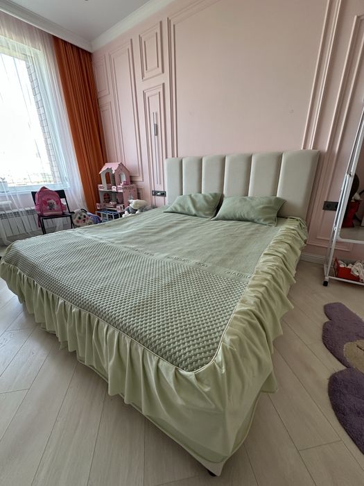 Продаю кровать б/у