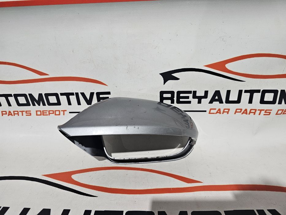 Capac oglinda stanga Audi A6 4G dupa 2011 cod 4G0857527
