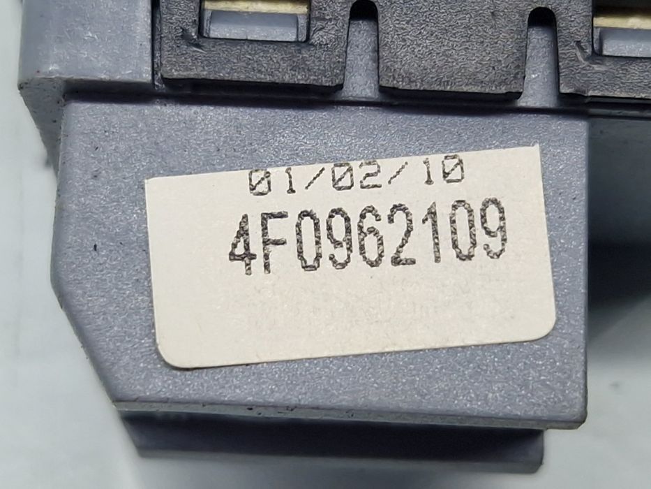 Butoane dezactivare alarma AUDI A5 Cabriolet (8F7) [Fabr 2009-2015] 4F