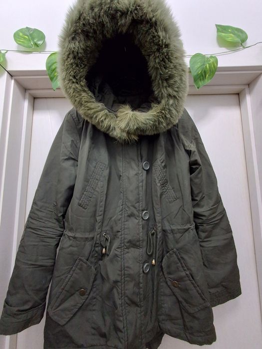 Парка с пух М размер