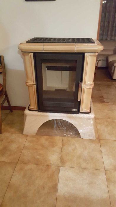 Кахлени камини различни модели