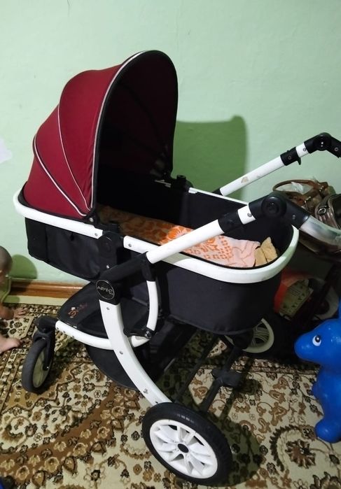 Продаётся коляска