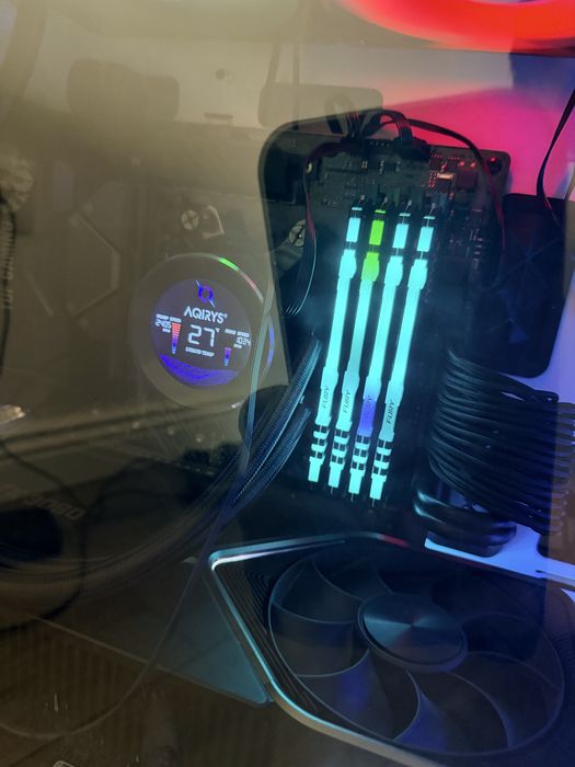 SISTEM AMD Ryzen 9 5900X, RTX 3090, 64 GB RAM PC Editare sau Gaming