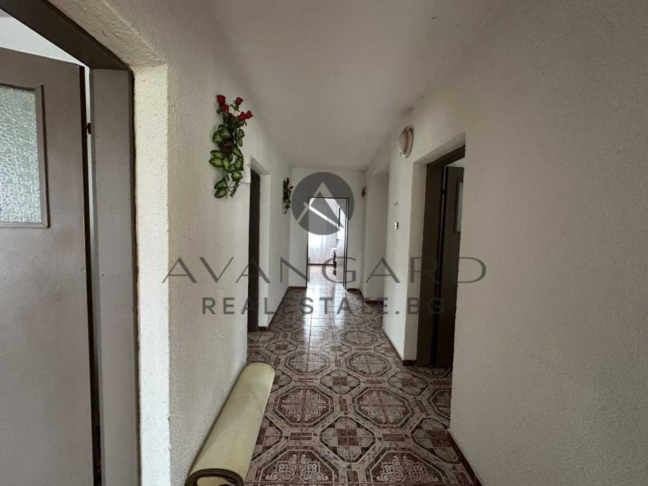 Продава се Къща в с. Калековец, Област Пловдив - 314 кв.м за 1170 €/кв.м - Снимка #23