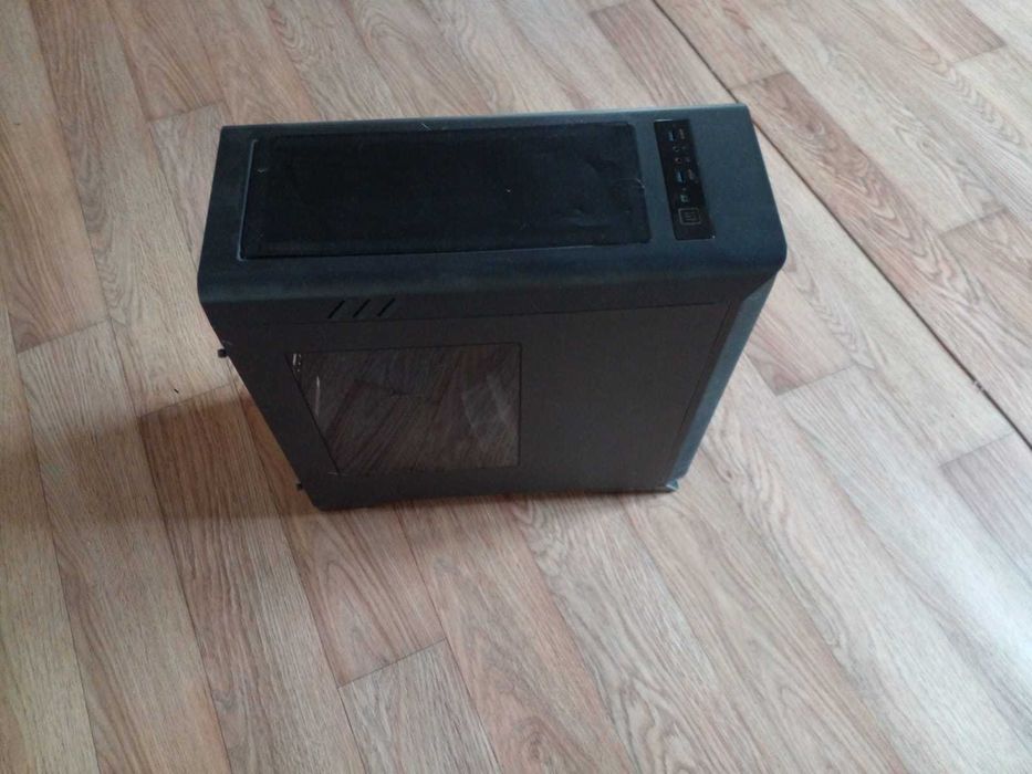 Корпус для ПК midtower Aerocool