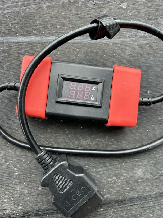 Преходник 24-12волта obd