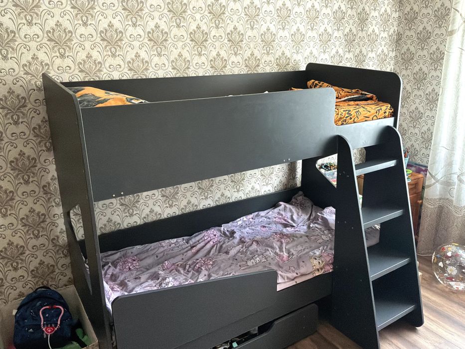 Двухъярусная кровать, хорошее состояние