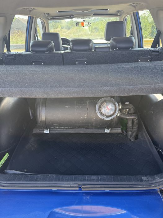 Se vinde suv pentru agrement