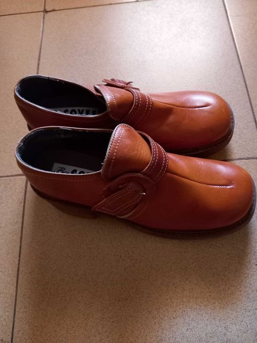 Нови обувки естествена кожа