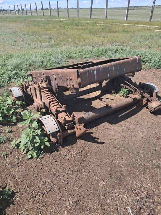 Продам запчасти ПТС 10,12.