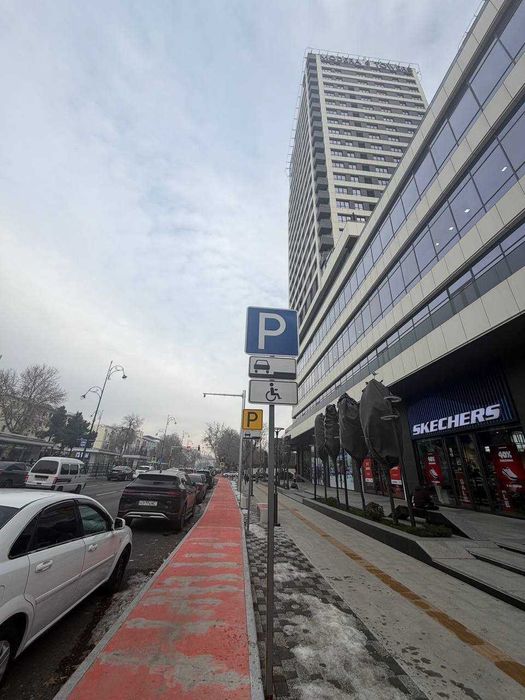 Коммерческое помещение 700 м2, первая линия, ЖК Modera Towers