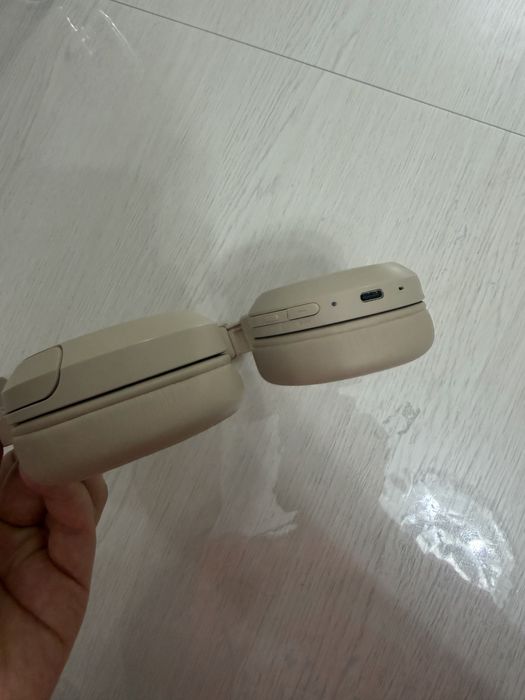 Продам наушники sony wh-ch520