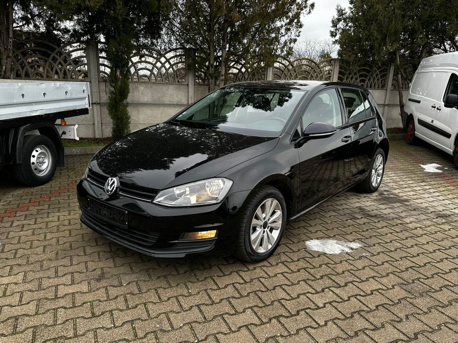 Volkswagen Golf 7 - 2.0 TDI 140Cp Euro 5 - Clima * Senzori * Navi