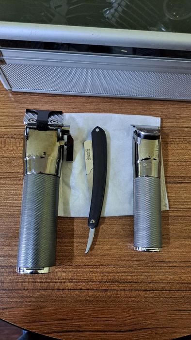 Vând mașini de tuns Babyliss