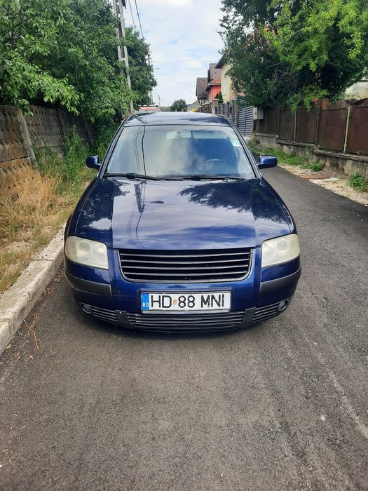 VOLKSWAGEN Passat 2002