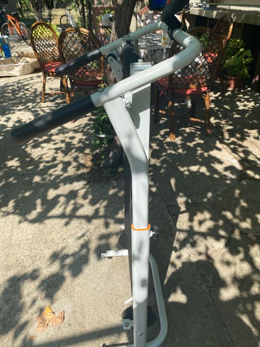 Мини бягаща пътека