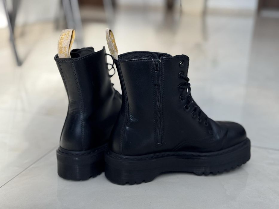 Боти dr. Martens